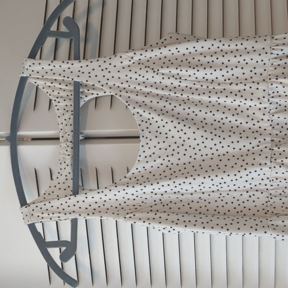 Lauren Conrad x Kohls Sleeveless Dress - size small, white polka dot - Picture 2 of 5